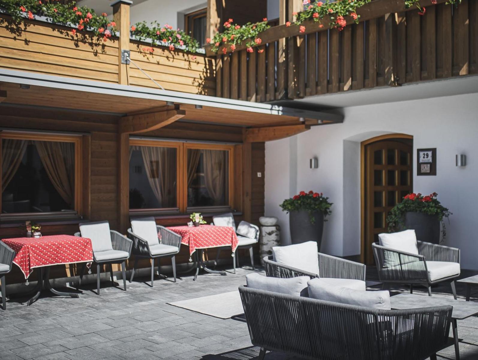 Hotel Broetz Rasùn di Sotto Eksteriør billede
